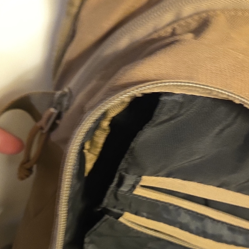Geigerrig RIG 700 Tactical Hydration Backpack - Tan - Picture 16 of 17